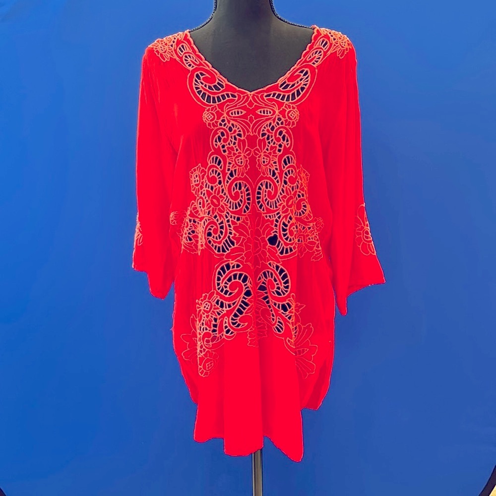 Johnny Was Tunic w/ embroidered cut outs Beautiful Coral Color! Over-sized